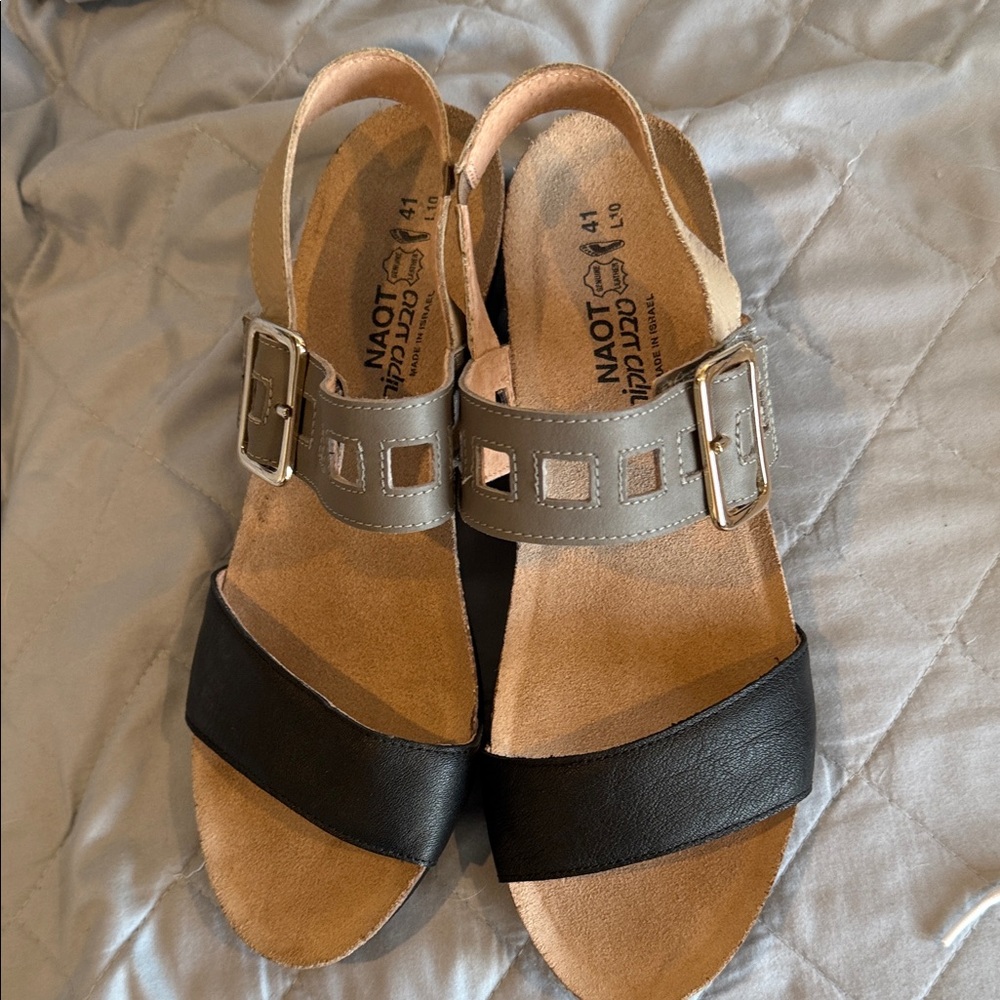 Naot Women's Sandals in Black and Gray